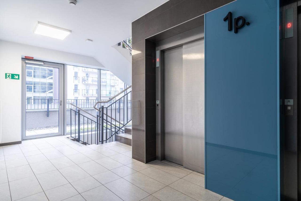 Park Slaski Modern Studio Катовице Екстериор снимка